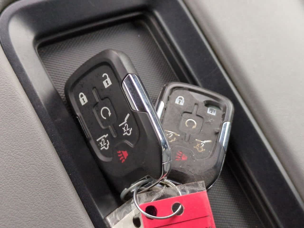 Thumbnail: 2019 Chevrolet Suburban - 36