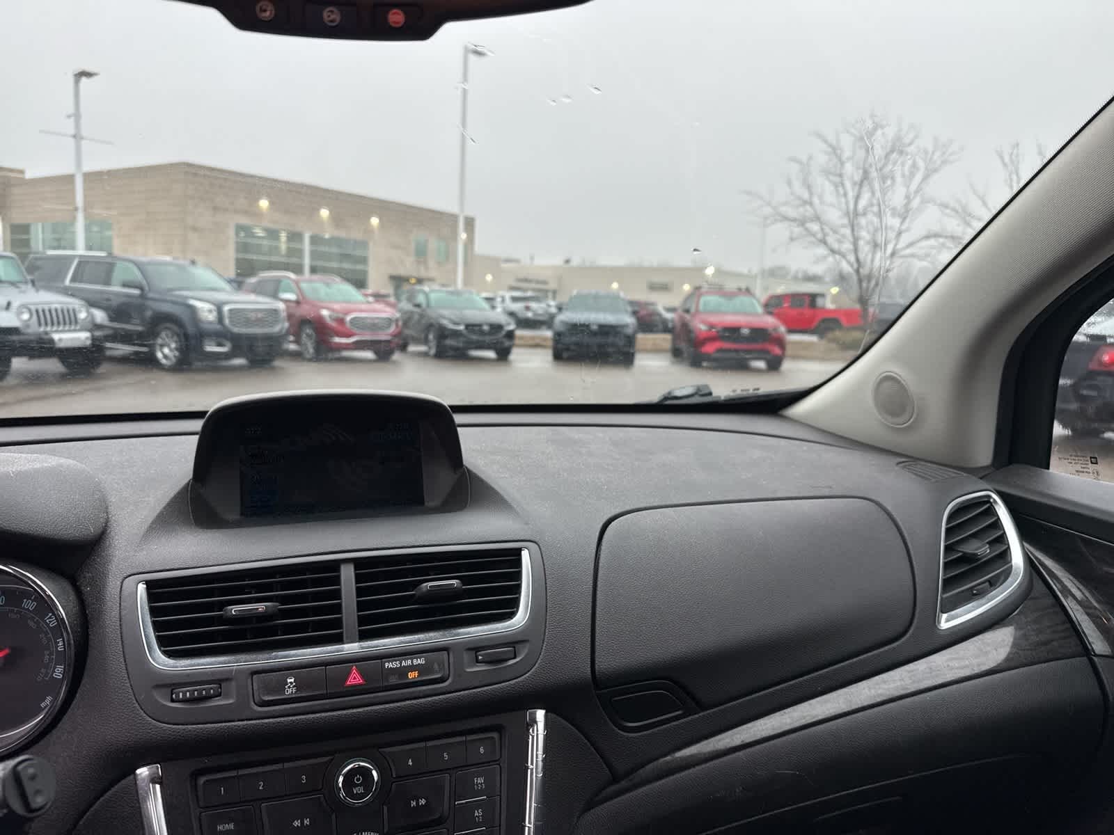 Thumbnail: 2014 Buick Encore - 20