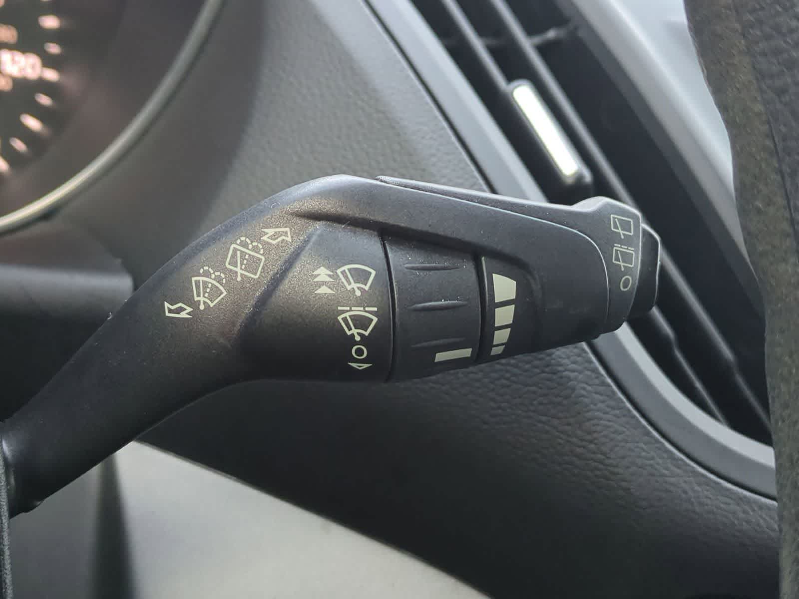 Thumbnail: 2014 Ford Escape - 24