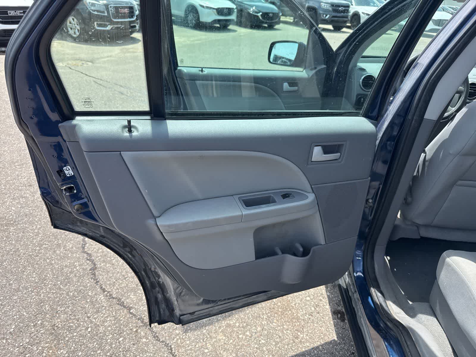 Thumbnail: 2007 Ford Freestyle - 23