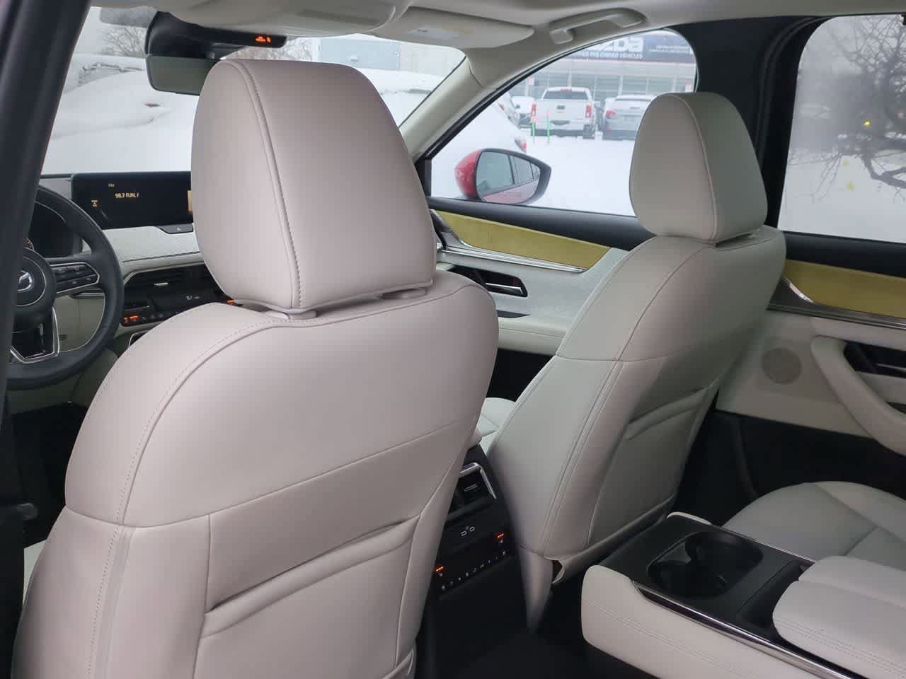 Thumbnail: 2026 Mazda CX-90 - 17