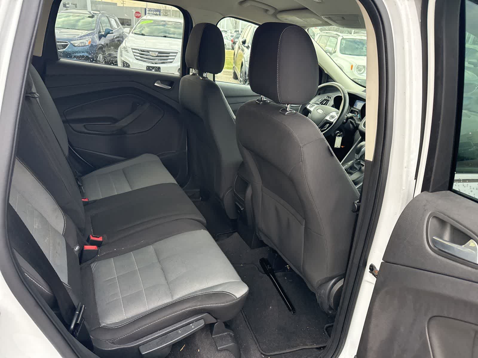 Thumbnail: 2014 Ford Escape - 22