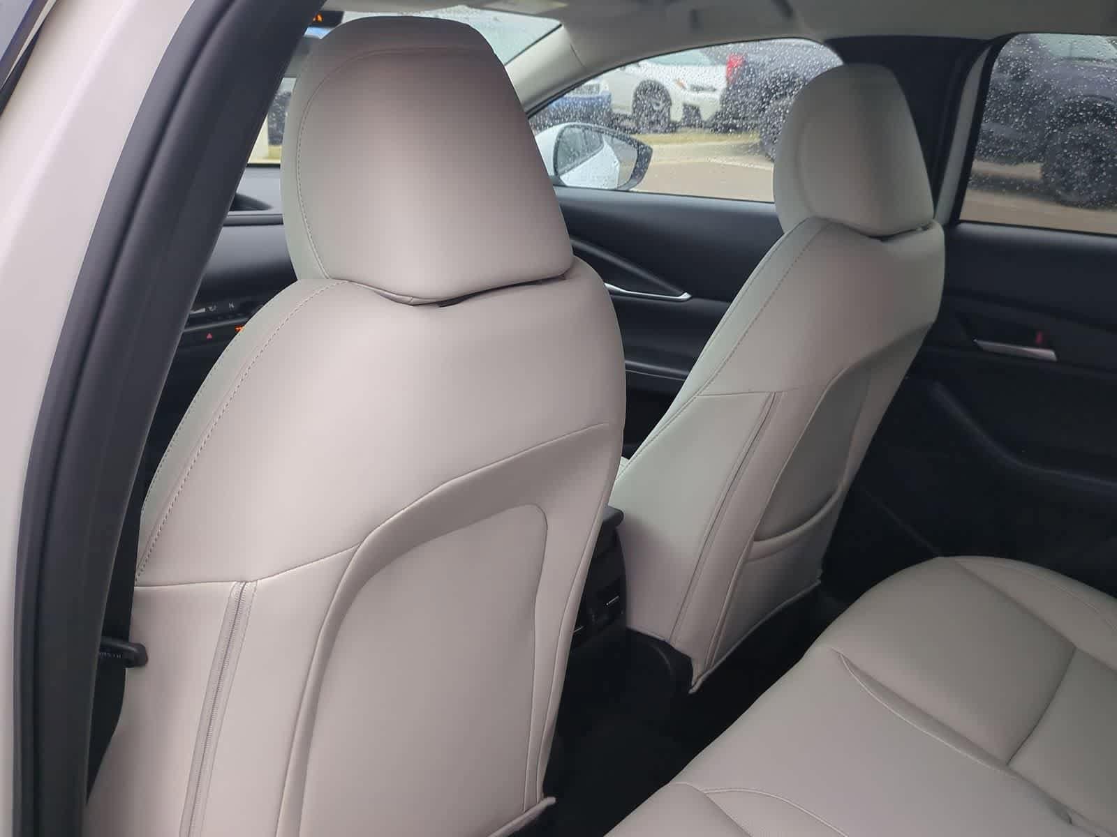 Thumbnail: 2026 Mazda CX-30 - 17