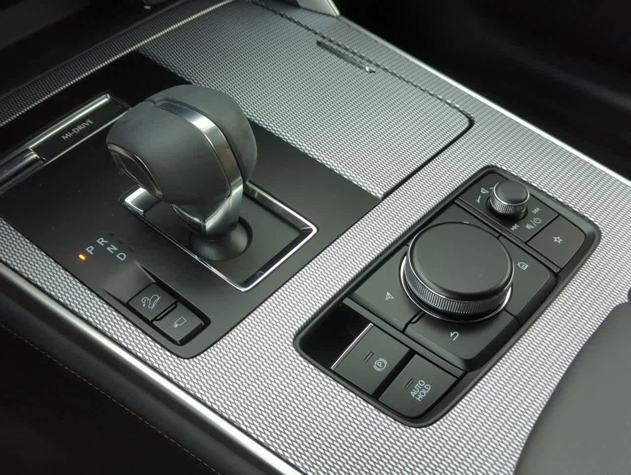 Thumbnail: 2025 Mazda CX-70 - 31