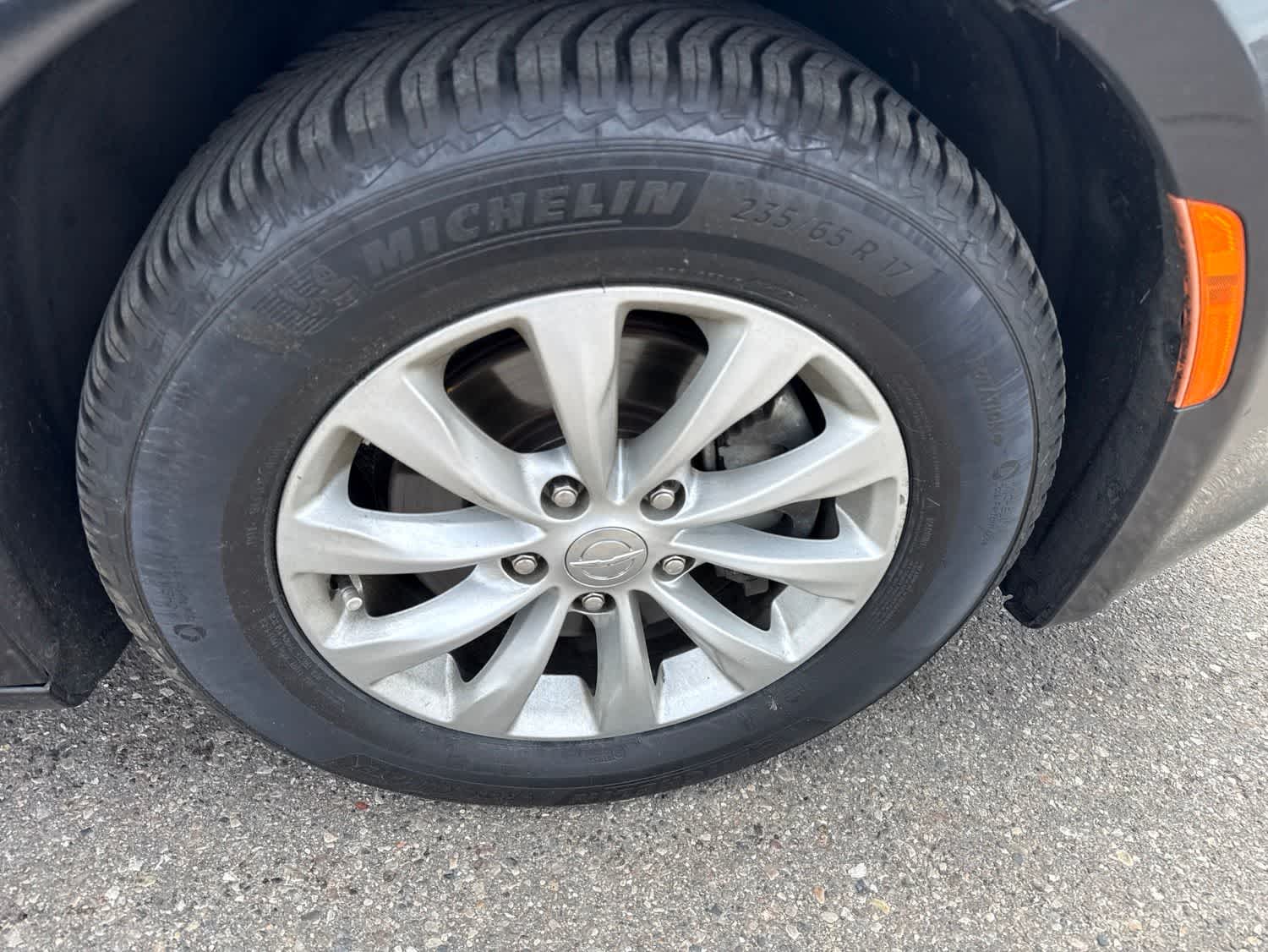 Thumbnail: 2019 Chrysler Pacifica - 12