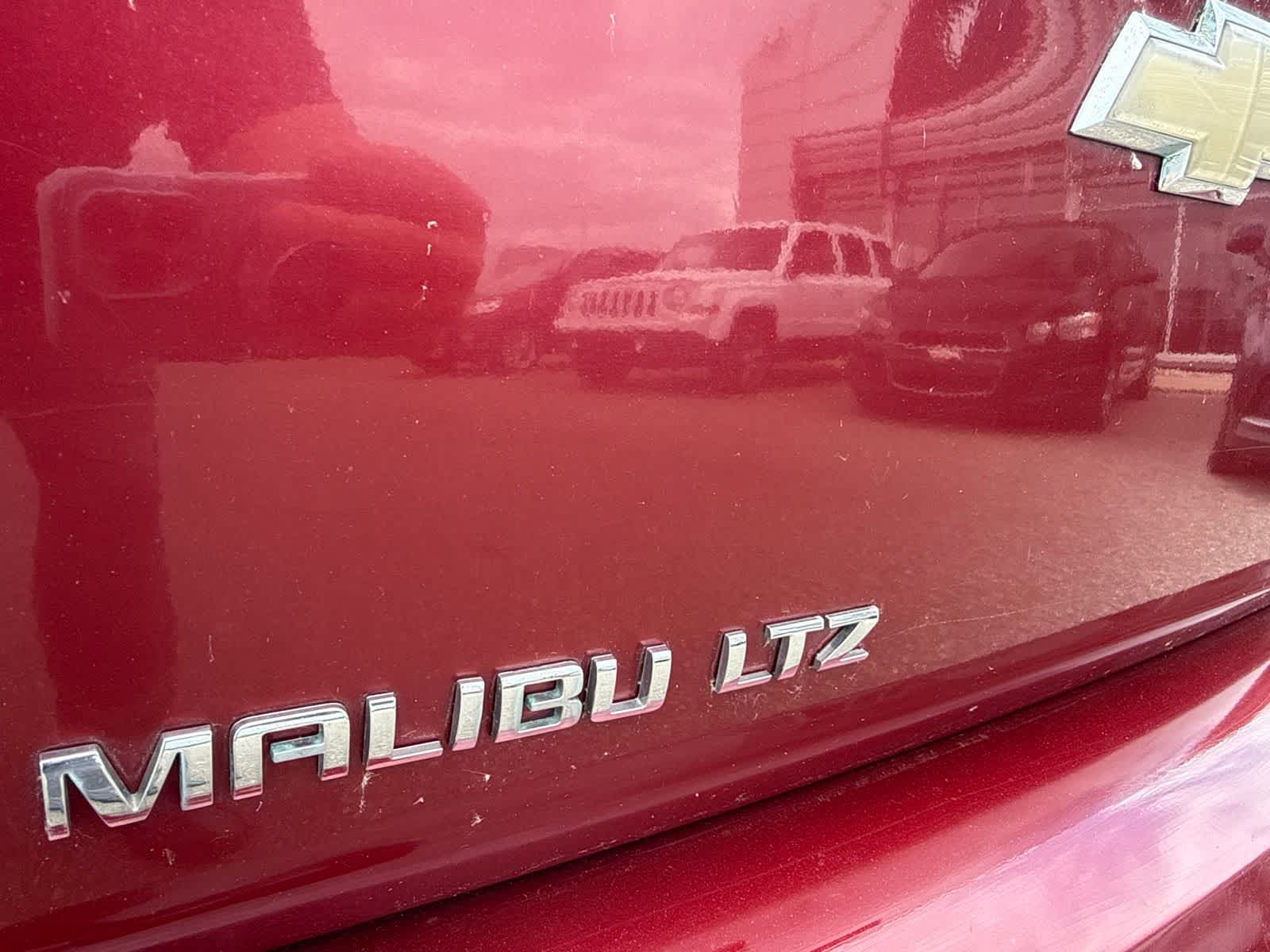 Thumbnail: 2010 Chevrolet Malibu - 22
