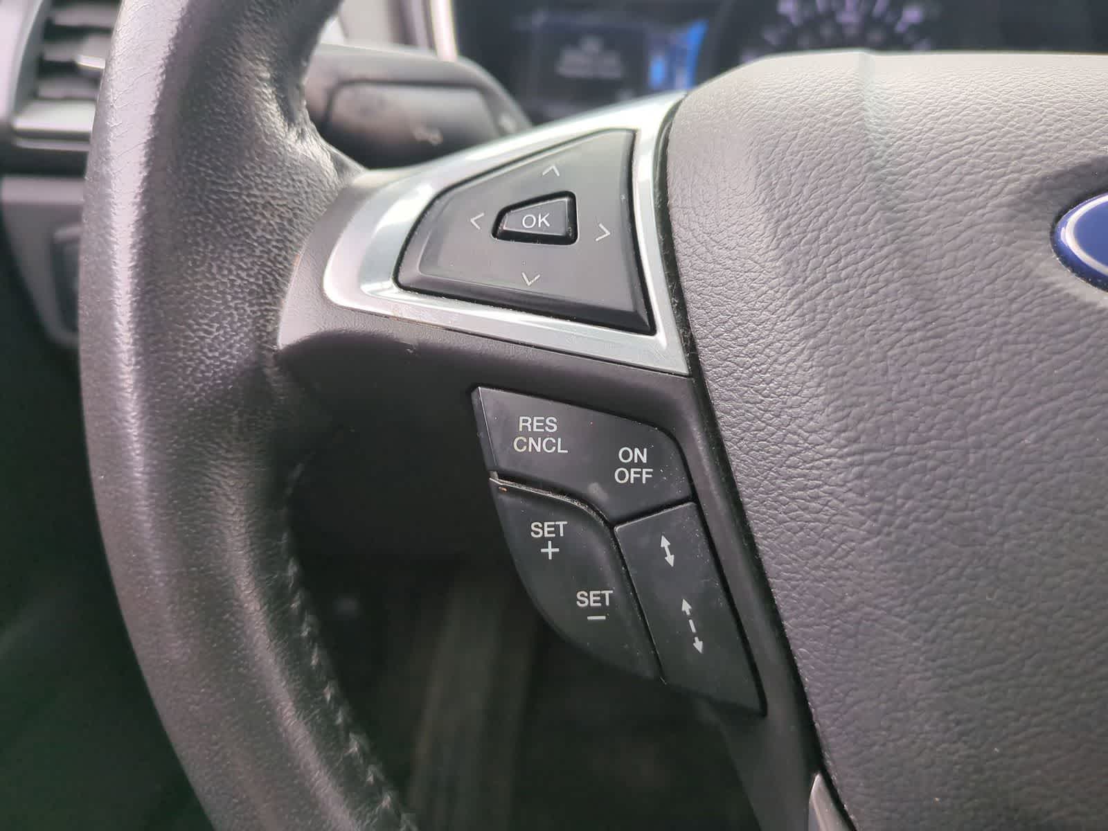 Thumbnail: 2013 Ford Fusion - 24