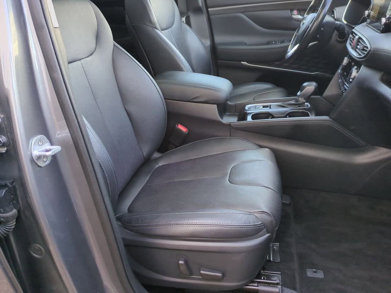 Thumbnail: 2019 Hyundai Santa Fe - 22
