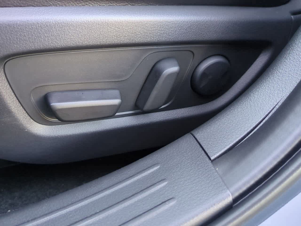 Thumbnail: 2026 Mazda CX-50 - 15