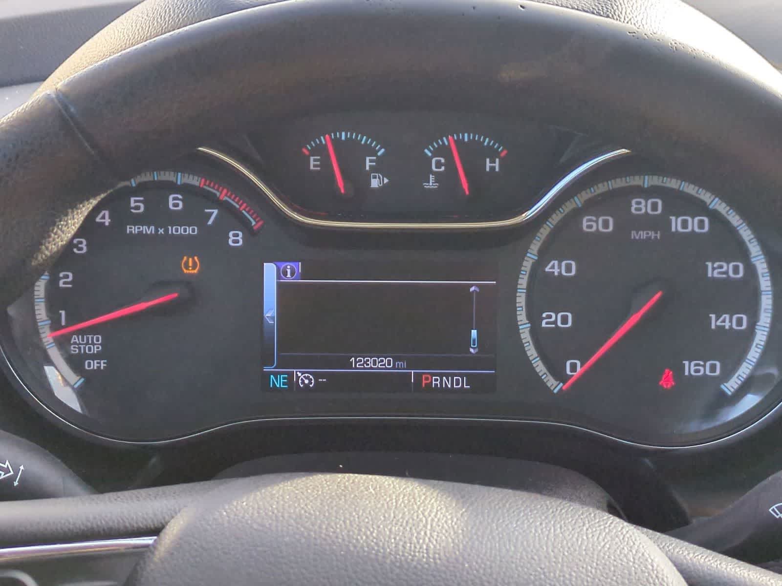 Thumbnail: 2017 Chevrolet Cruze - 33