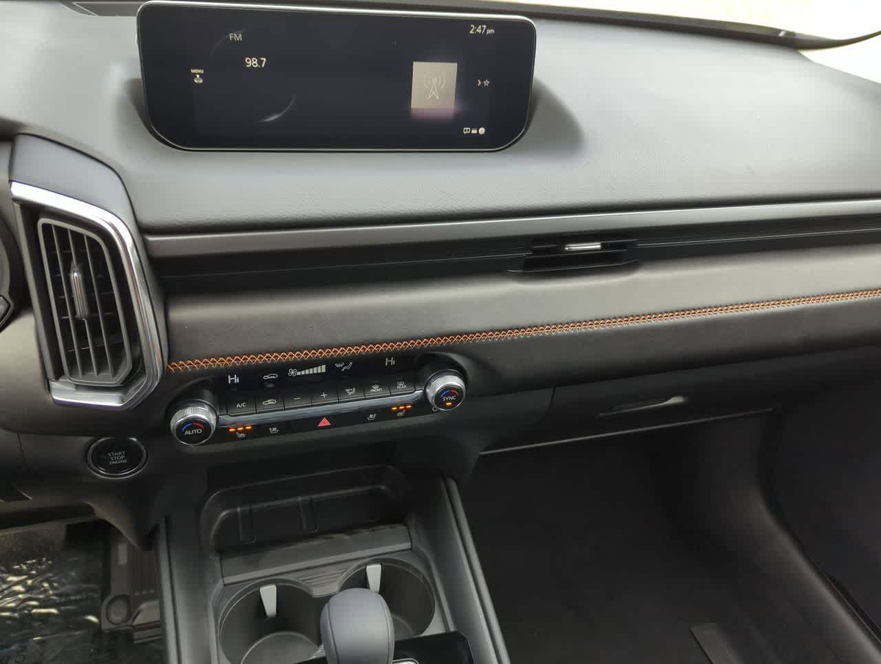 Thumbnail: 2025 Mazda CX-50 - 26