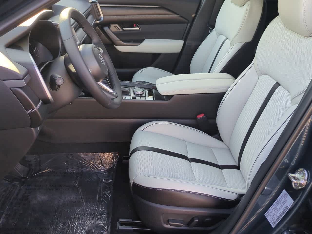 Thumbnail: 2026 Mazda CX-50 - 15