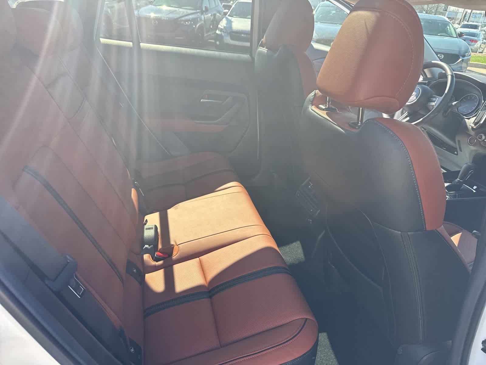 Thumbnail: 2025 Mazda CX-50 - 25