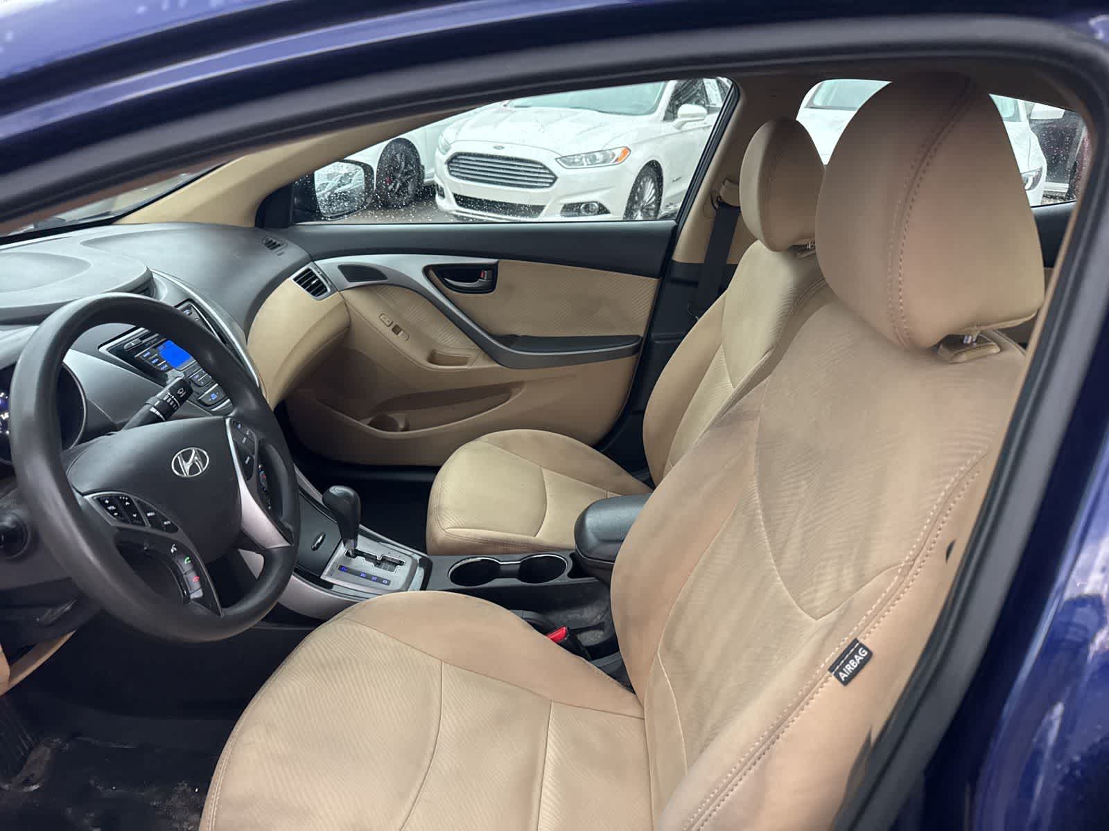 Thumbnail: 2013 Hyundai Elantra - 15