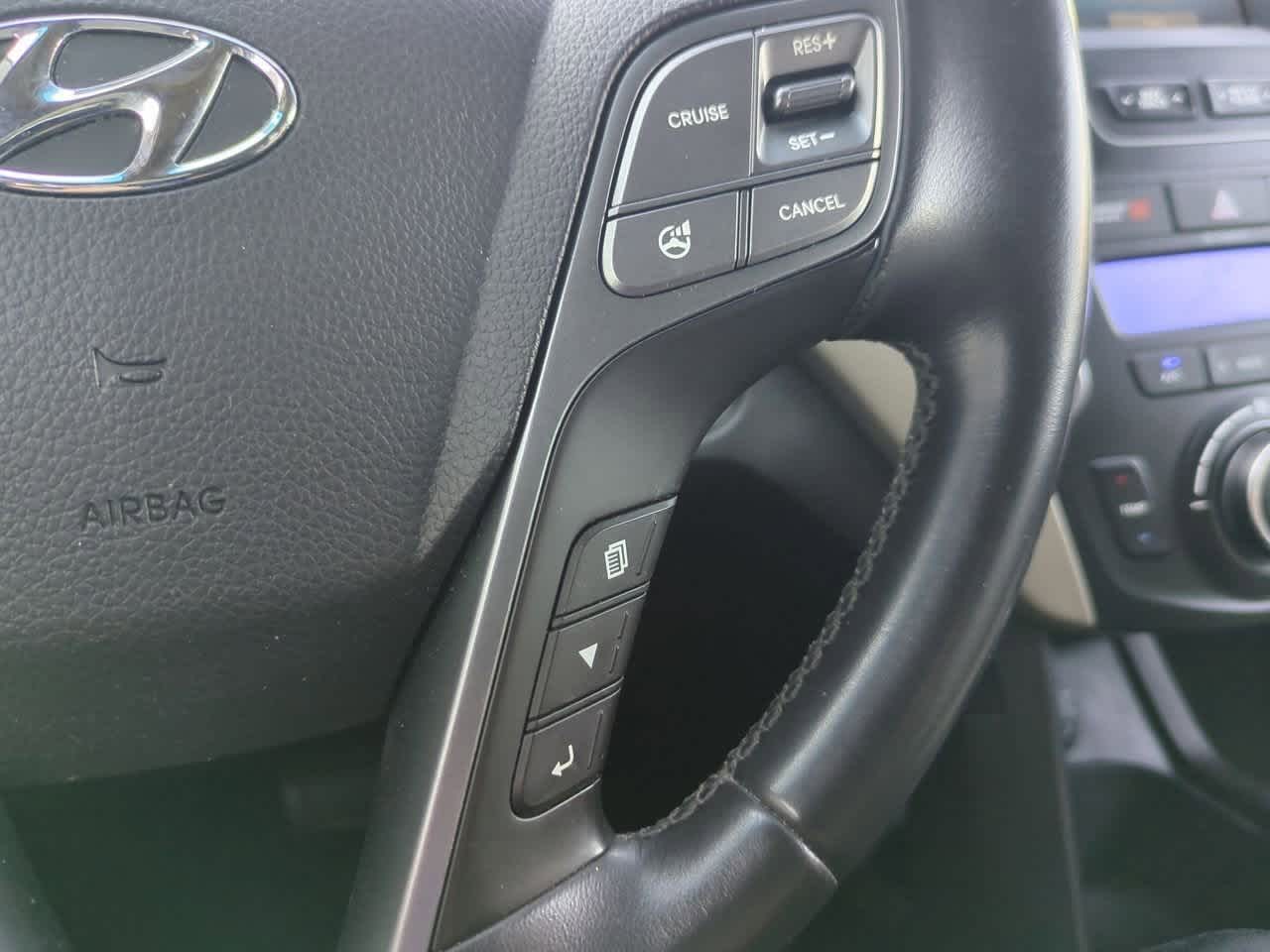 Thumbnail: 2013 Hyundai Santa Fe - 23