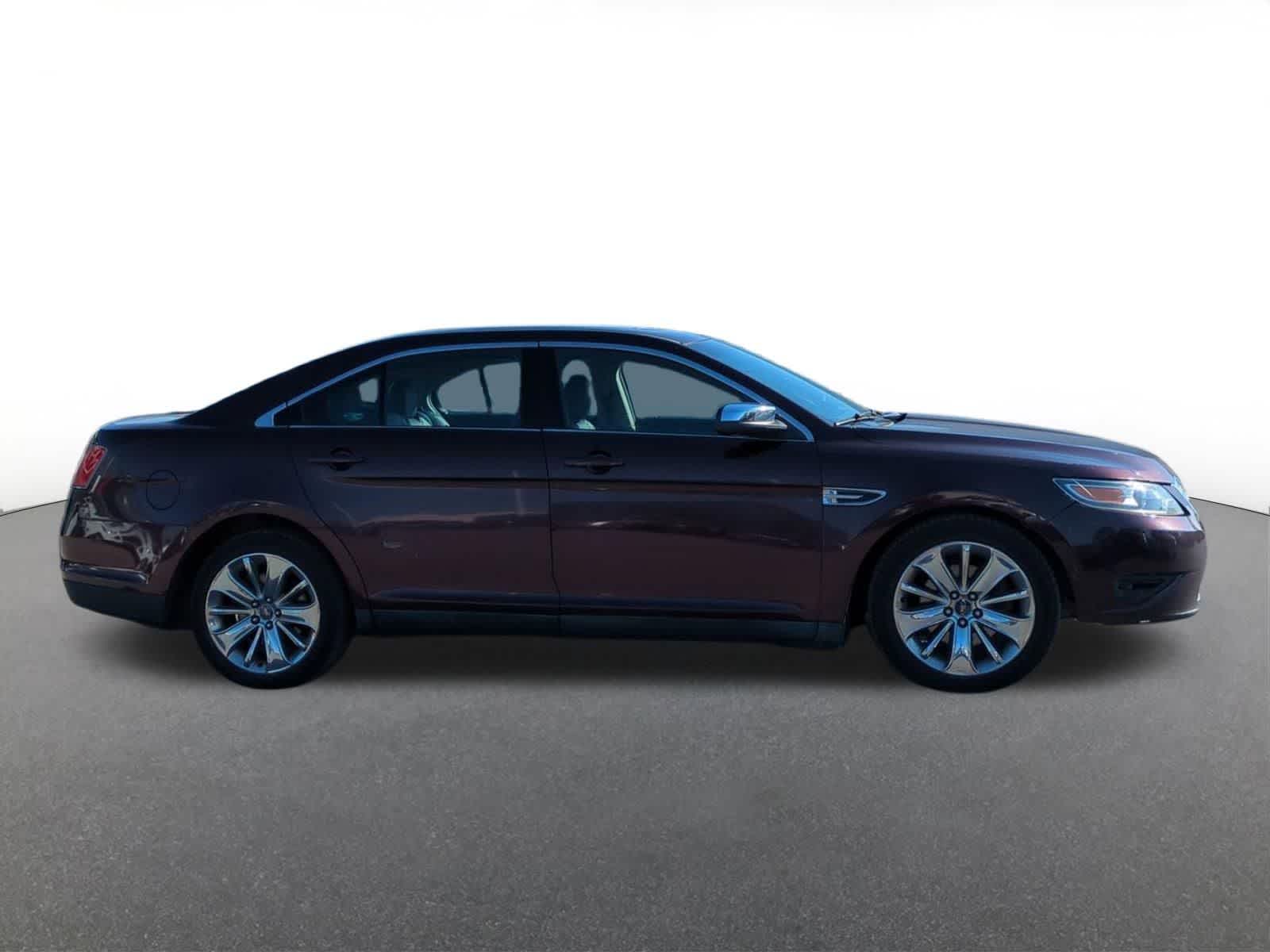 Thumbnail: 2011 Ford Taurus - 7