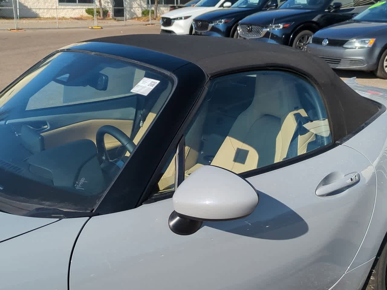 Thumbnail: 2025 Mazda MX-5 Miata - 10