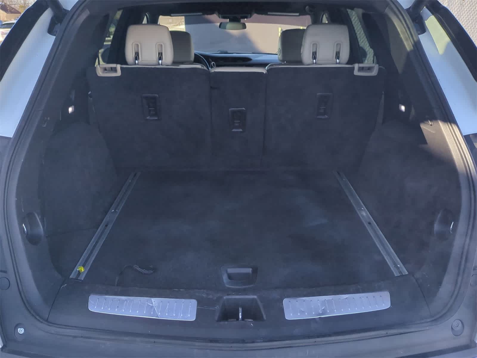 Thumbnail: 2017 Cadillac XT5 - 34