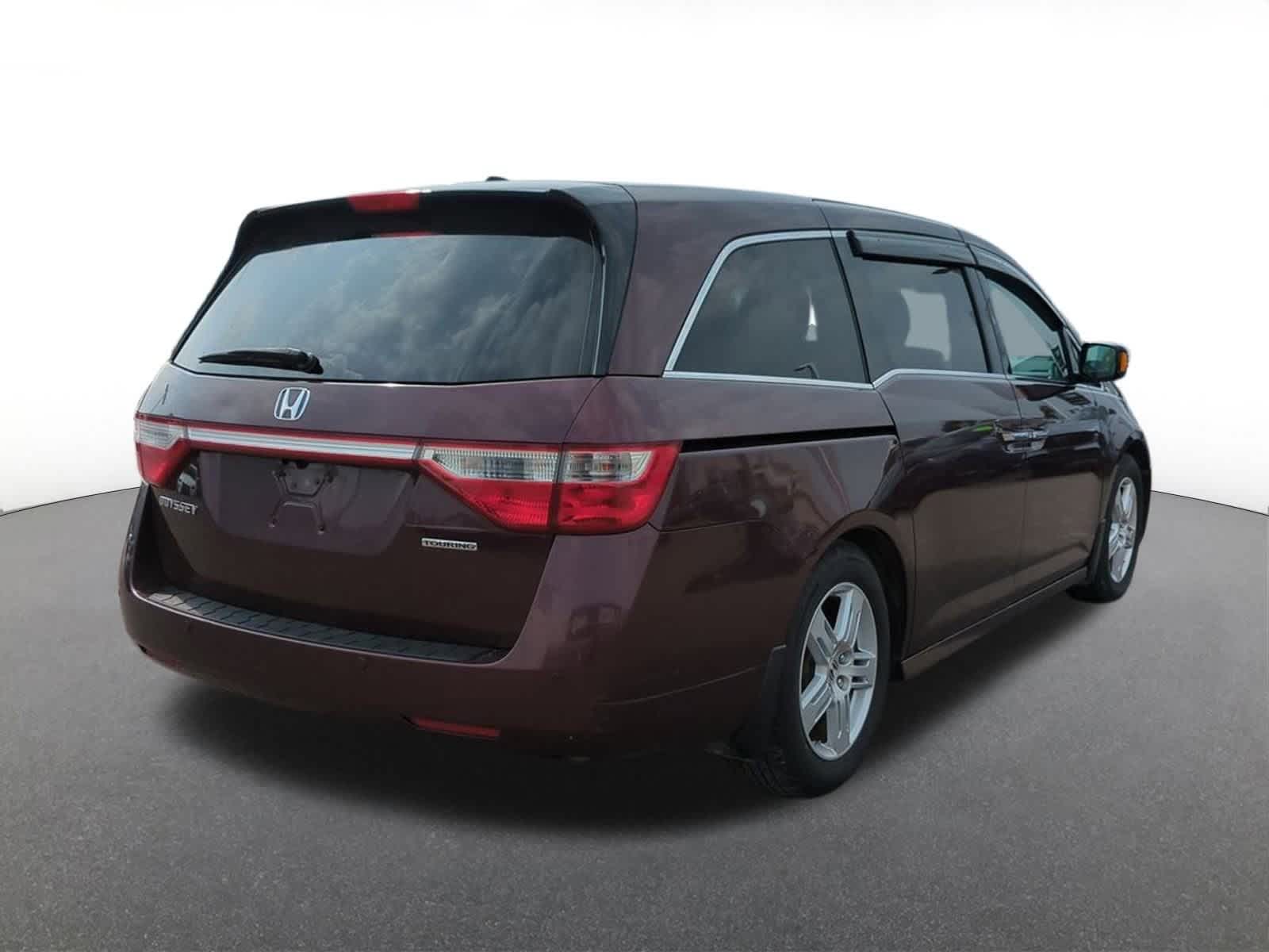 Thumbnail: 2011 Honda Odyssey - 6
