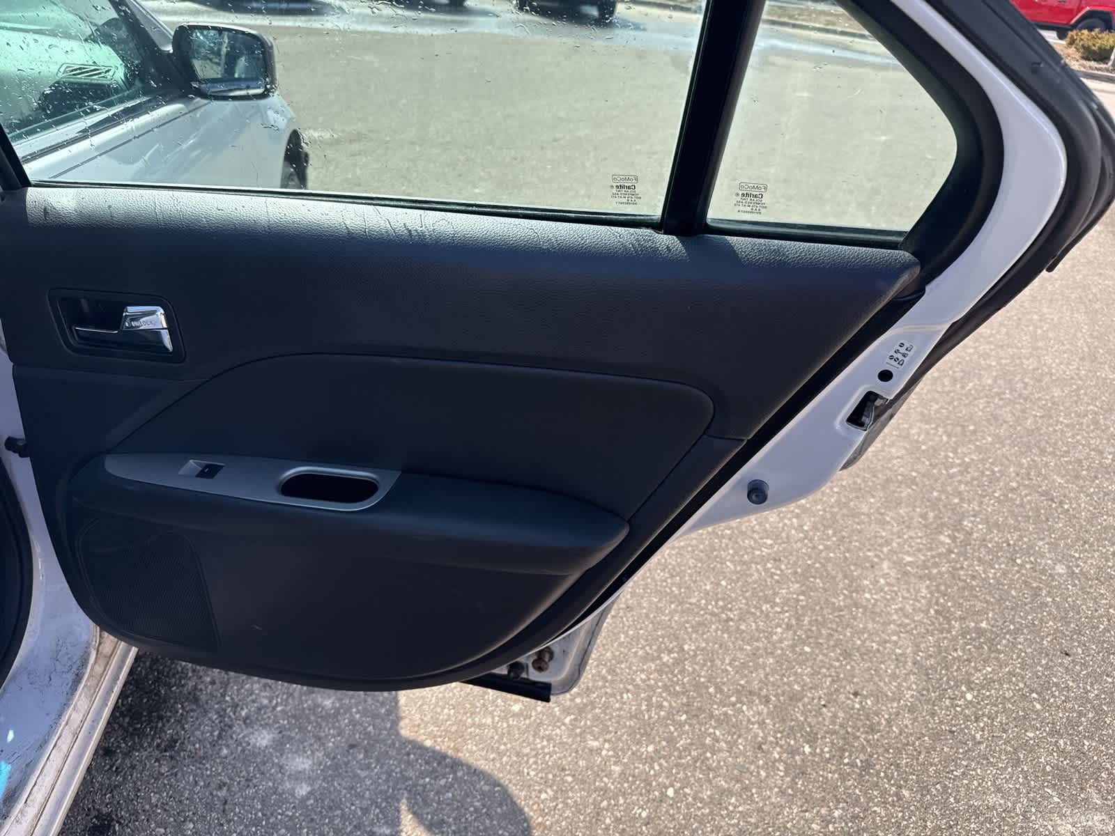 Thumbnail: 2011 Ford Fusion - 24