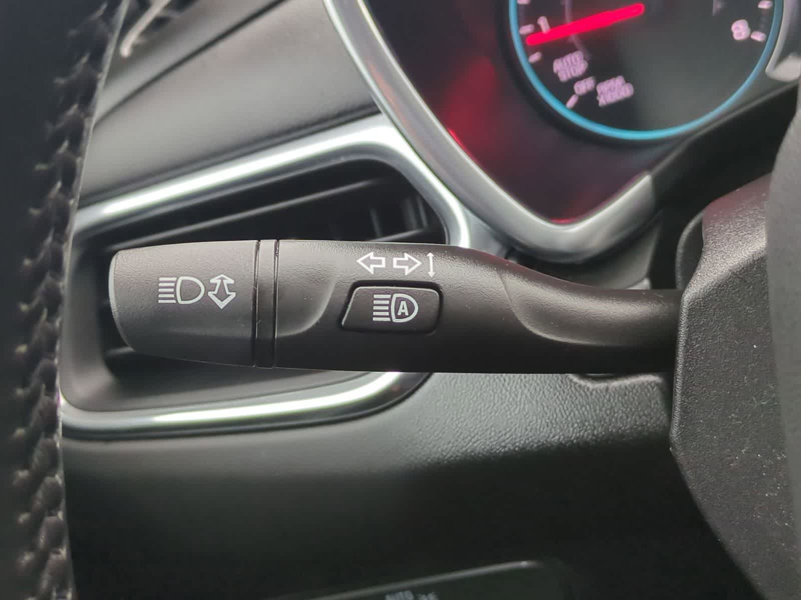 Thumbnail: 2019 Chevrolet Equinox - 25