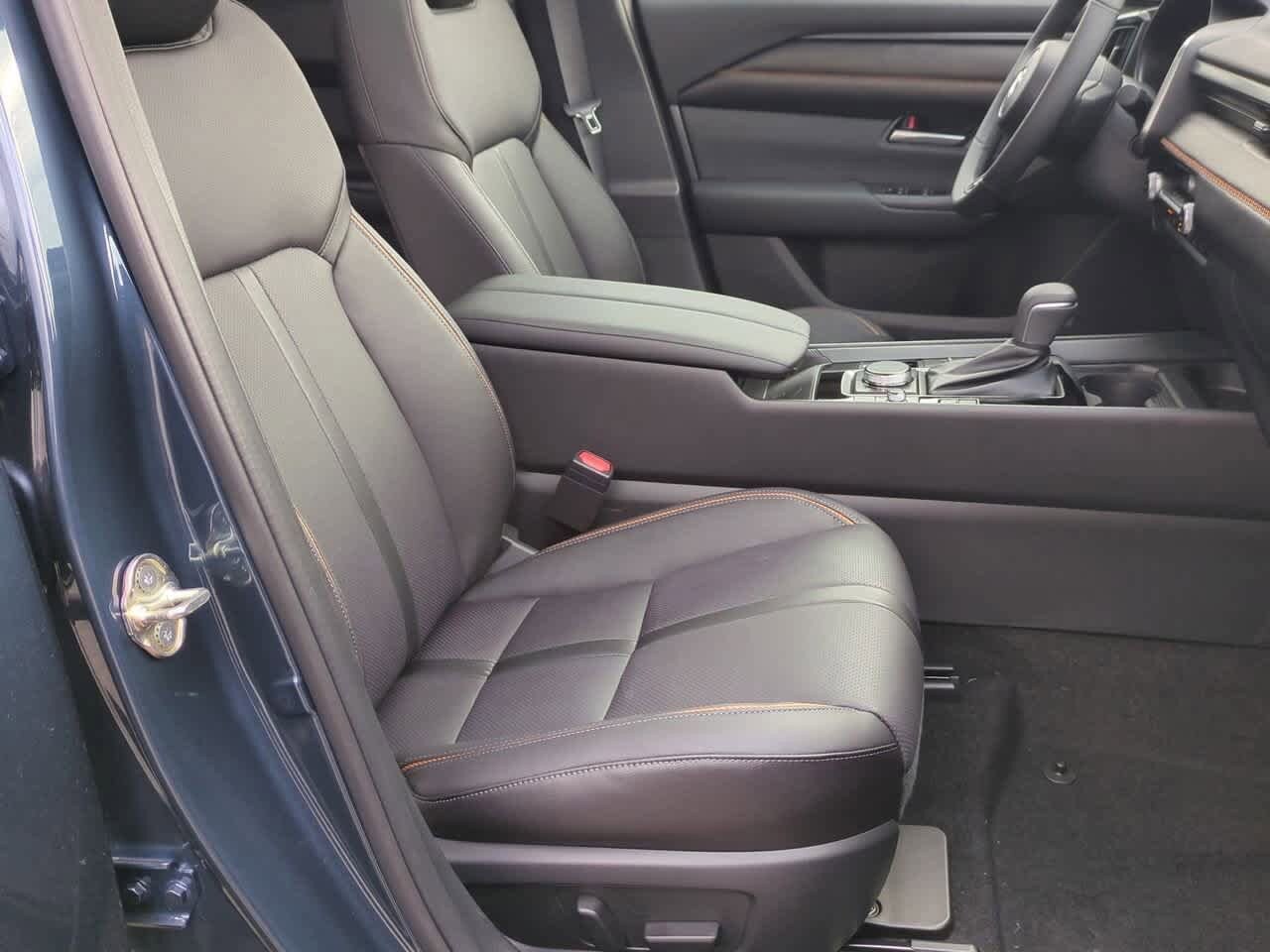 Thumbnail: 2026 Mazda CX-50 - 22