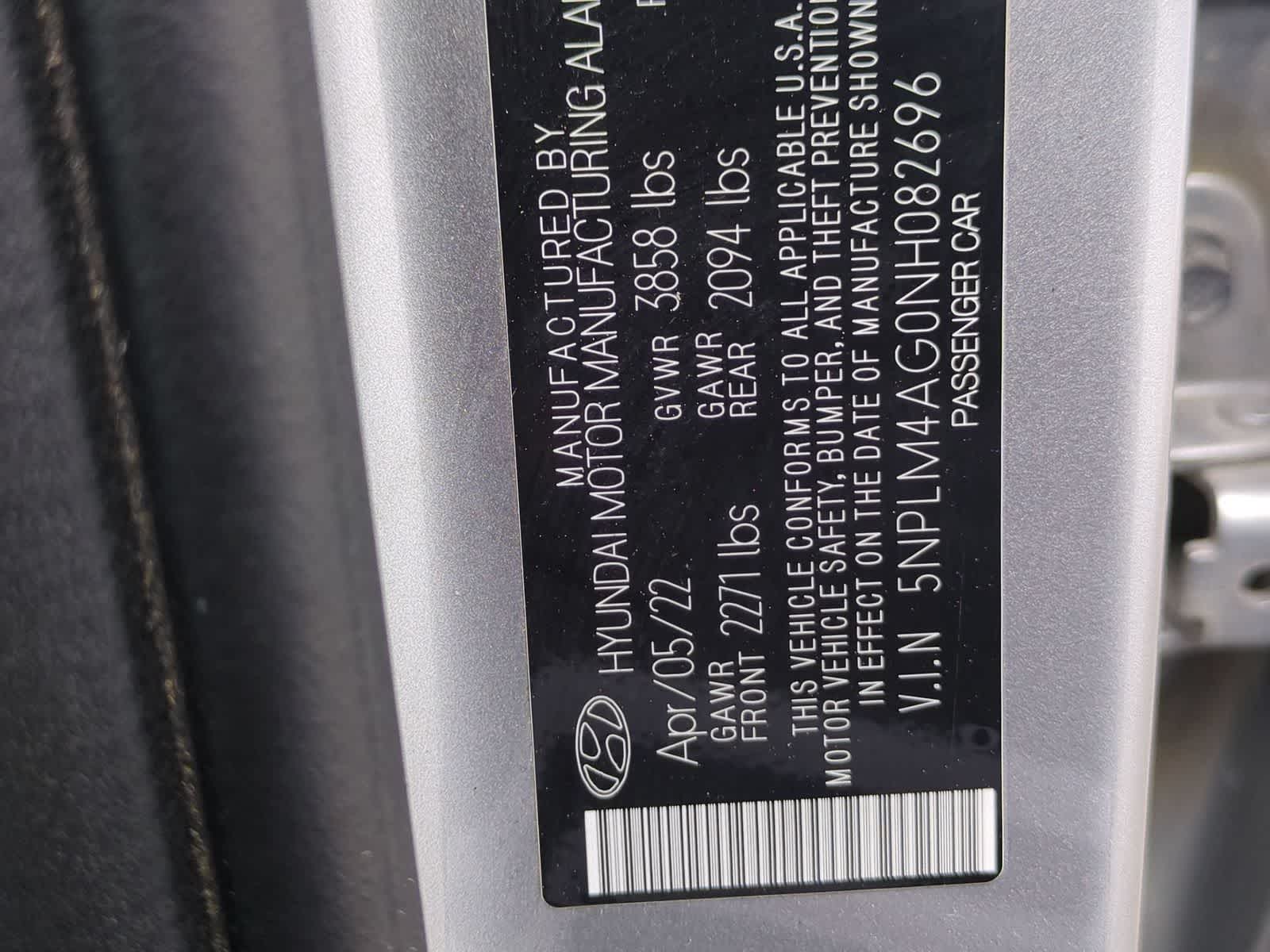 Thumbnail: 2022 Hyundai Elantra - 33