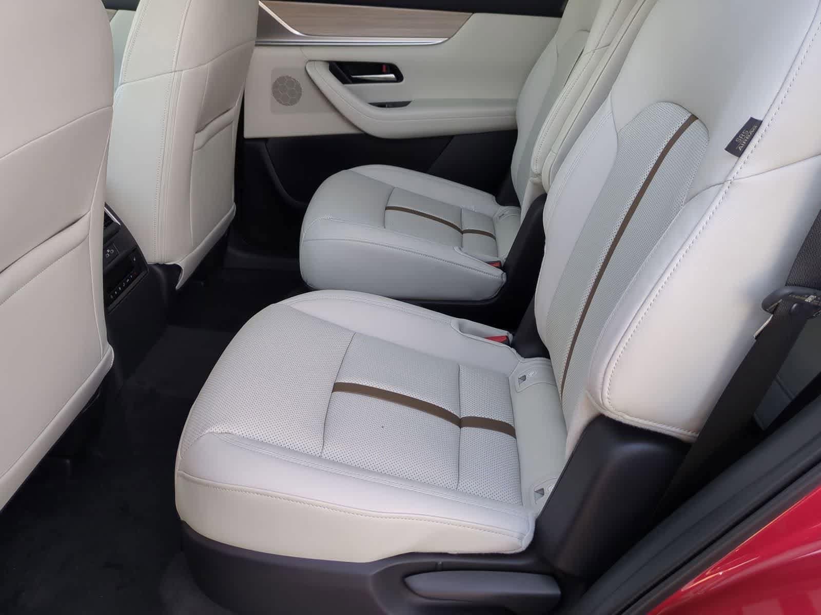 Thumbnail: 2026 Mazda CX-90 - 19