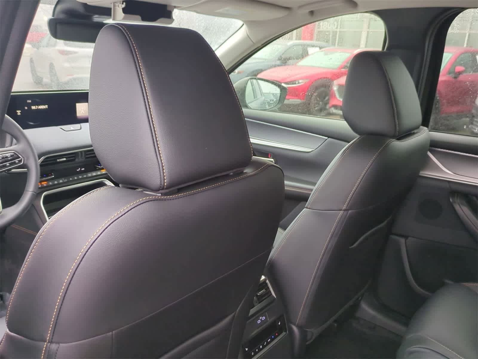 Thumbnail: 2026 Mazda CX-70 - 17