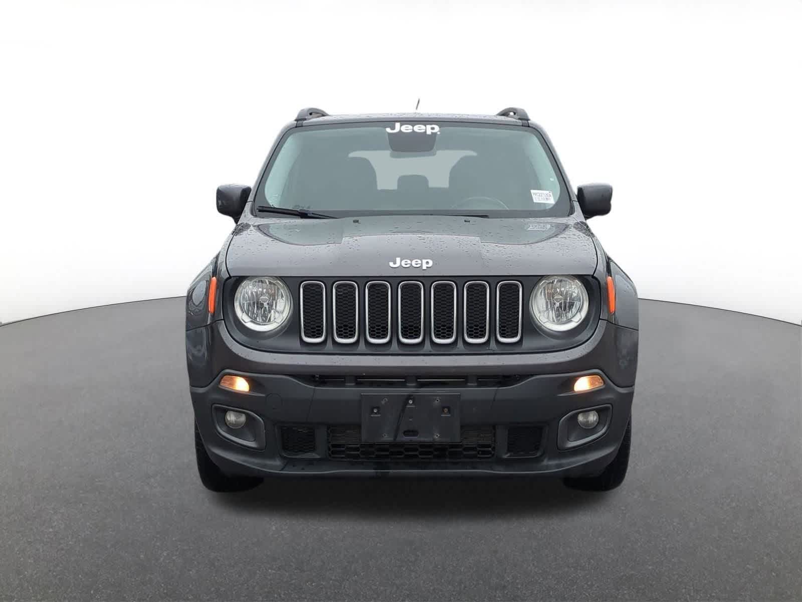 Thumbnail: 2017 Jeep Renegade - 9