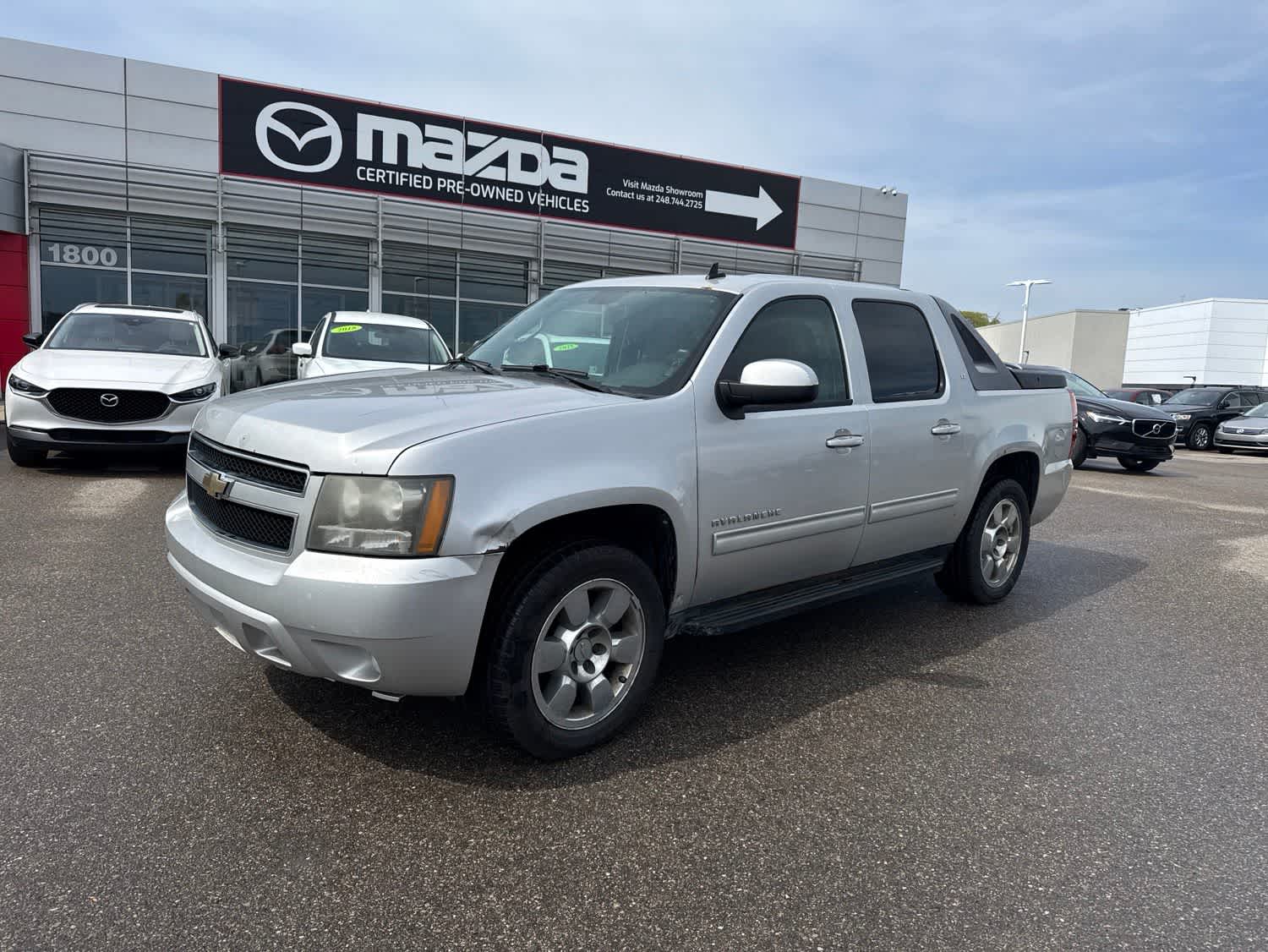 2010 Chevrolet Avalanche 1500 LT 4x4's photo