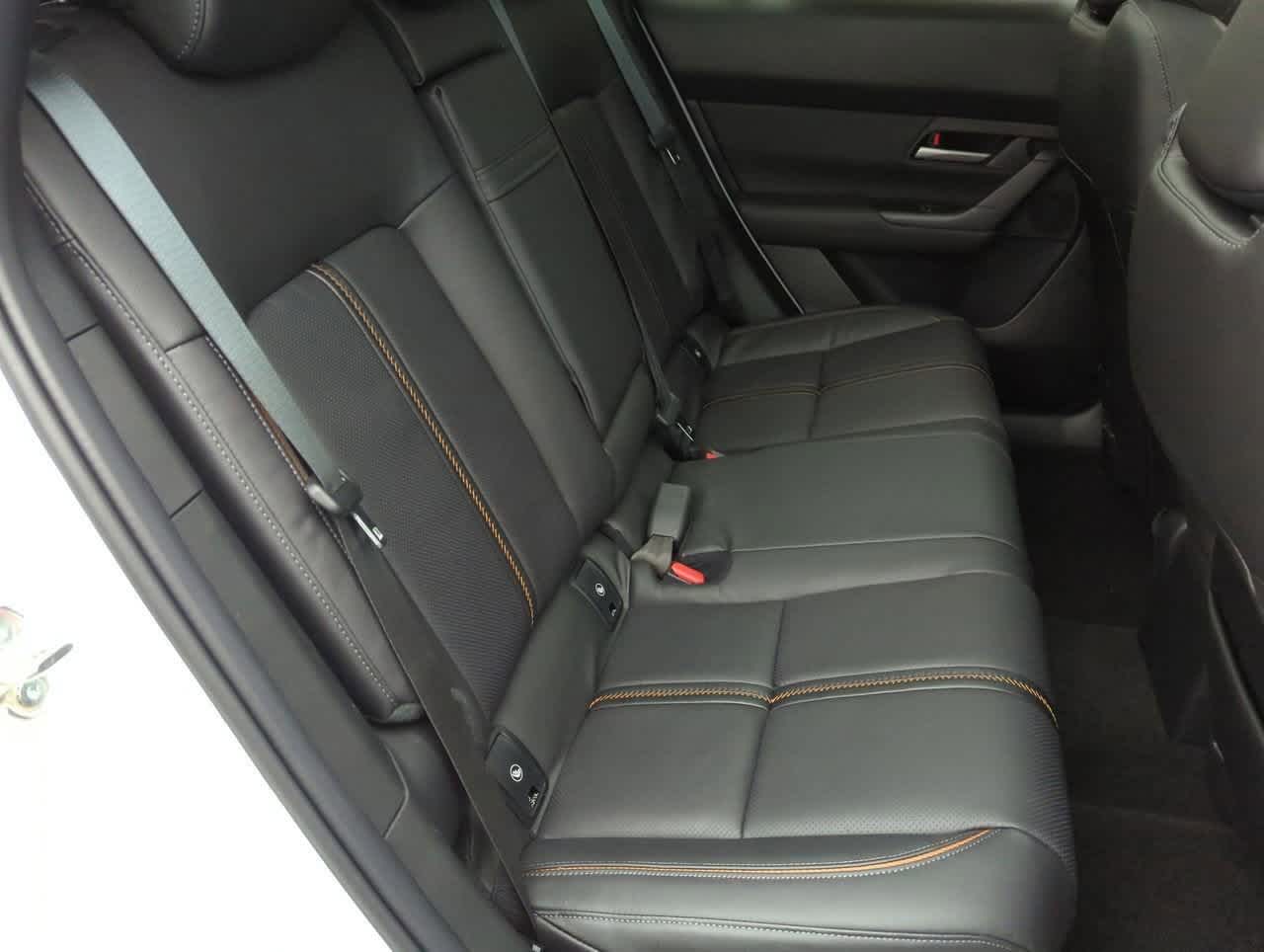 Thumbnail: 2025 Mazda CX-50 - 19