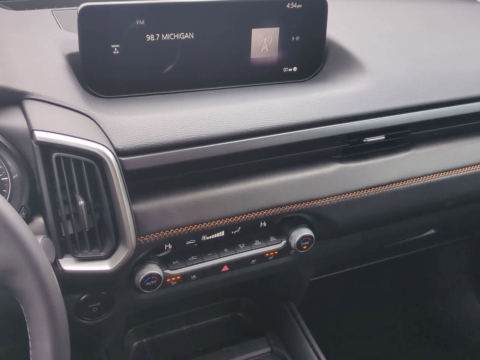 Thumbnail: 2026 Mazda CX-50 - 28