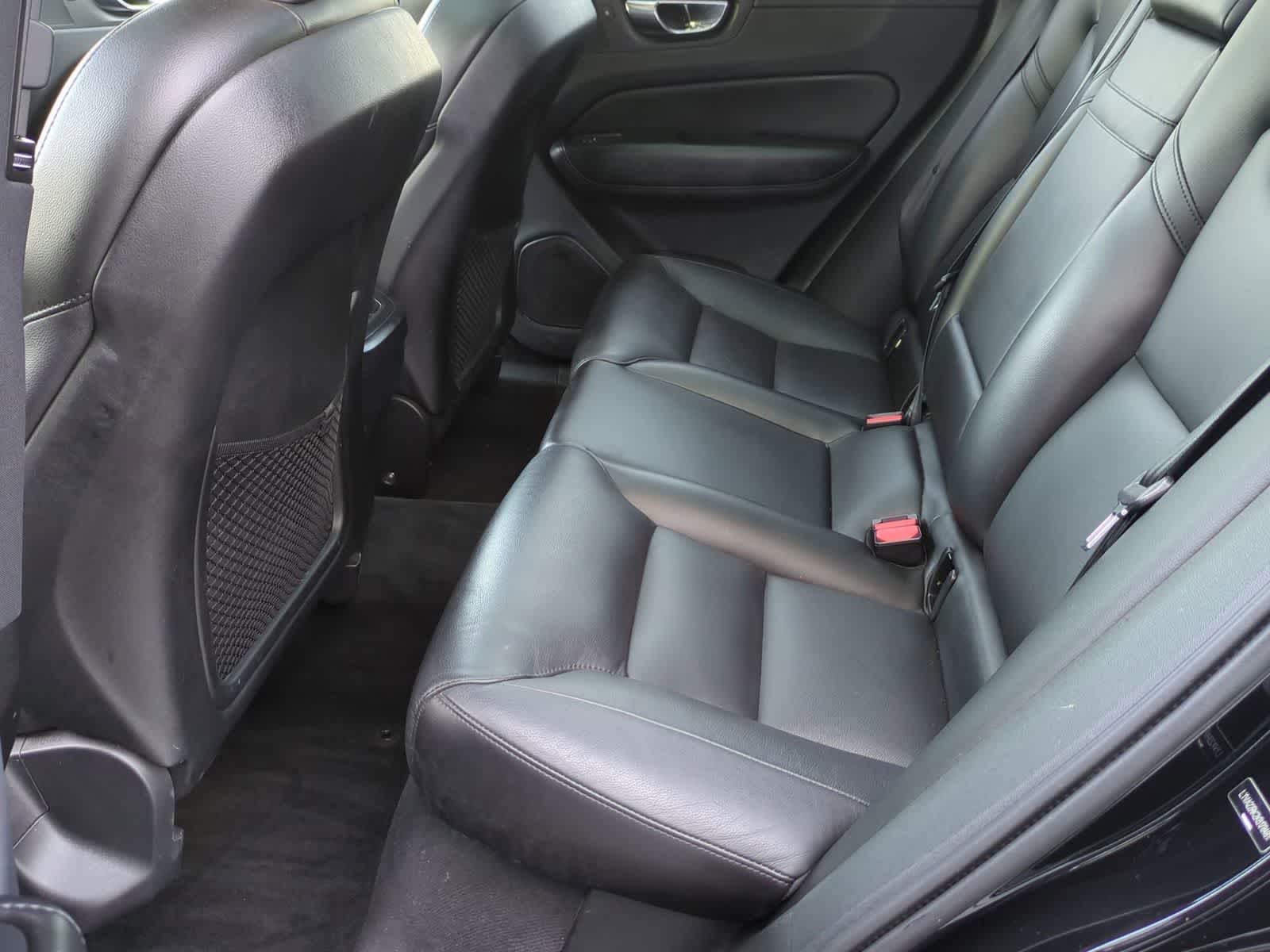 Thumbnail: 2019 Volvo XC60 - 18