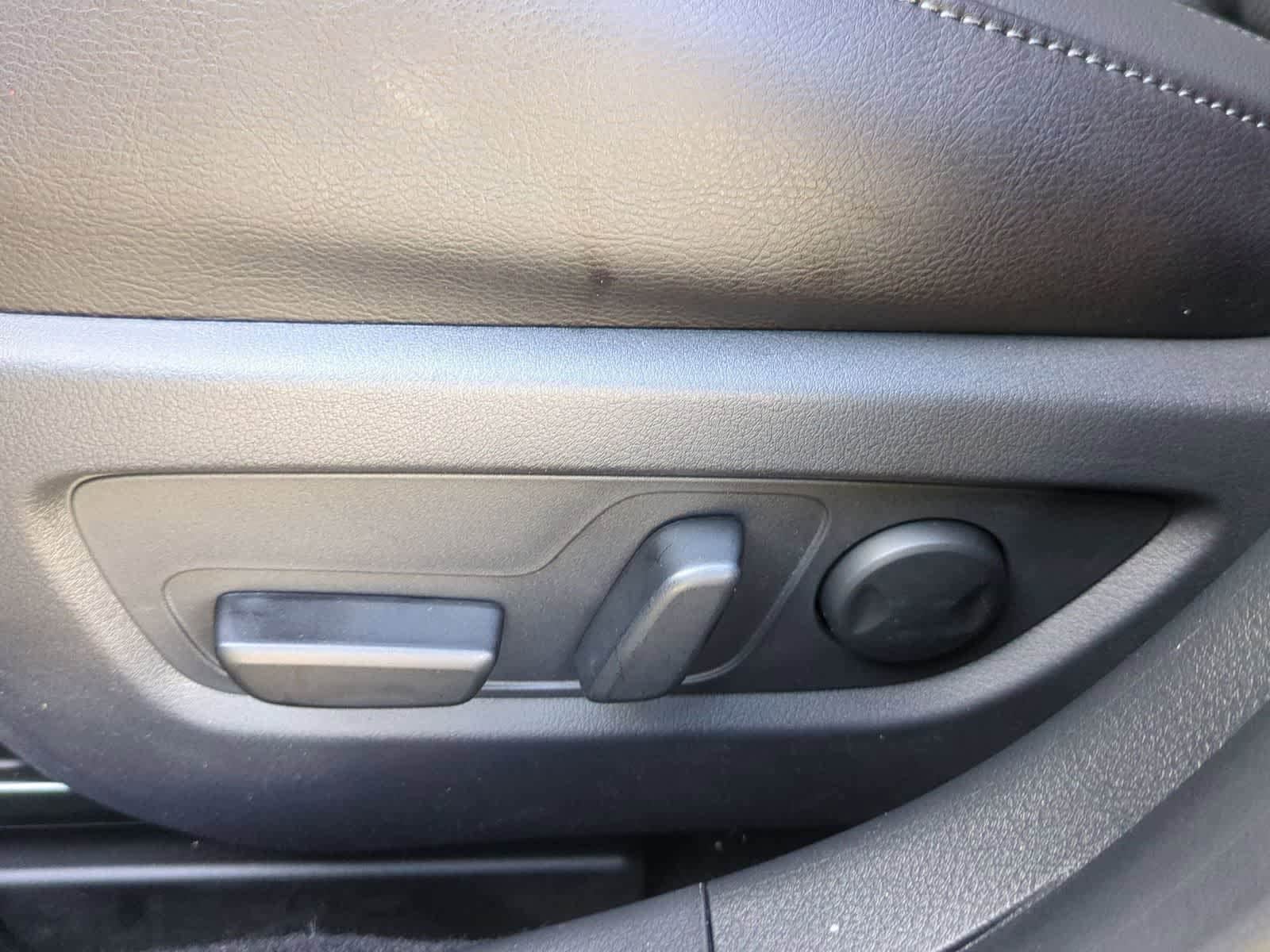 Thumbnail: 2026 Mazda CX-50 - 16