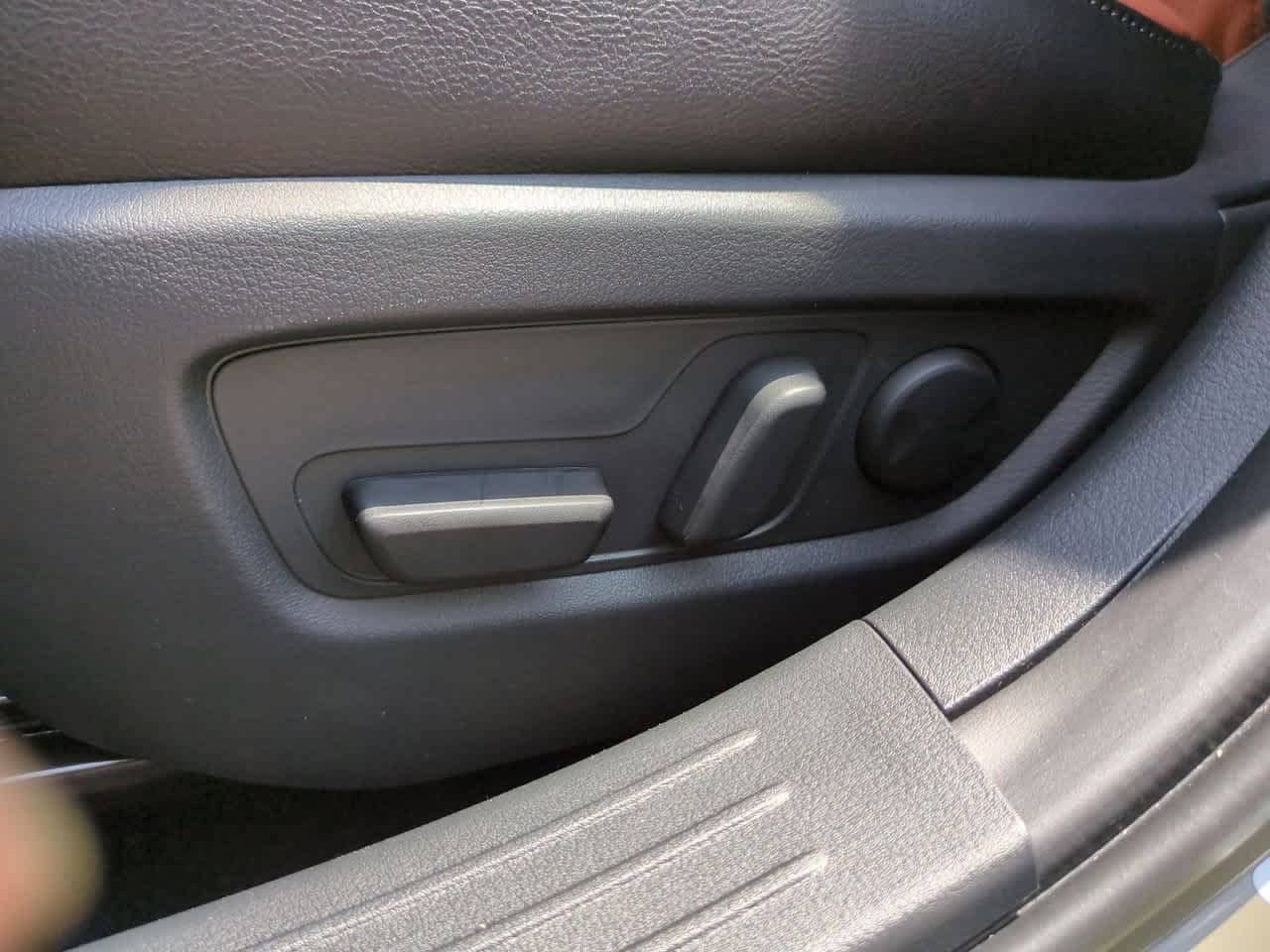 Thumbnail: 2025 Mazda CX-50 - 15