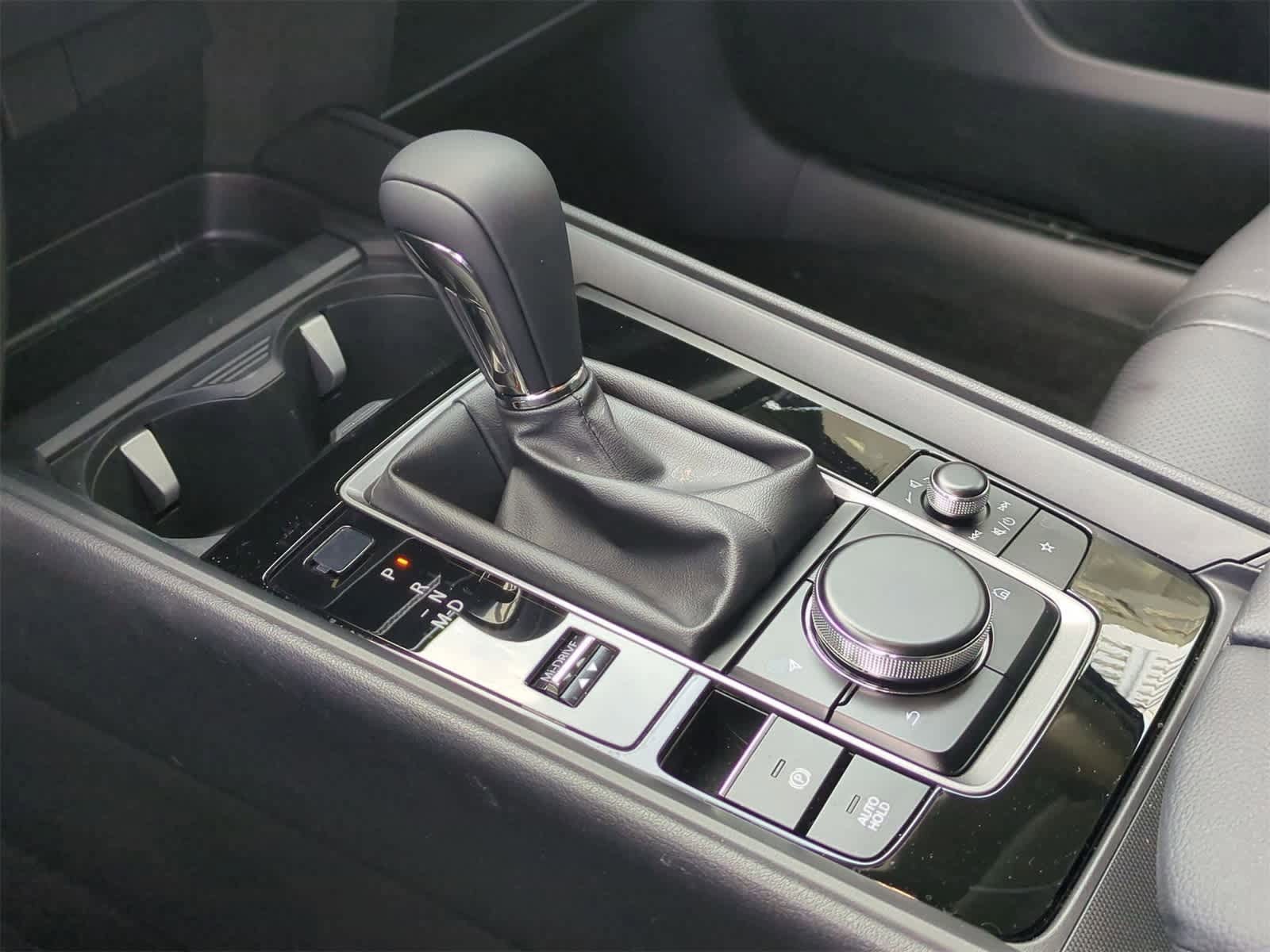 Thumbnail: 2026 Mazda CX-50 - 32