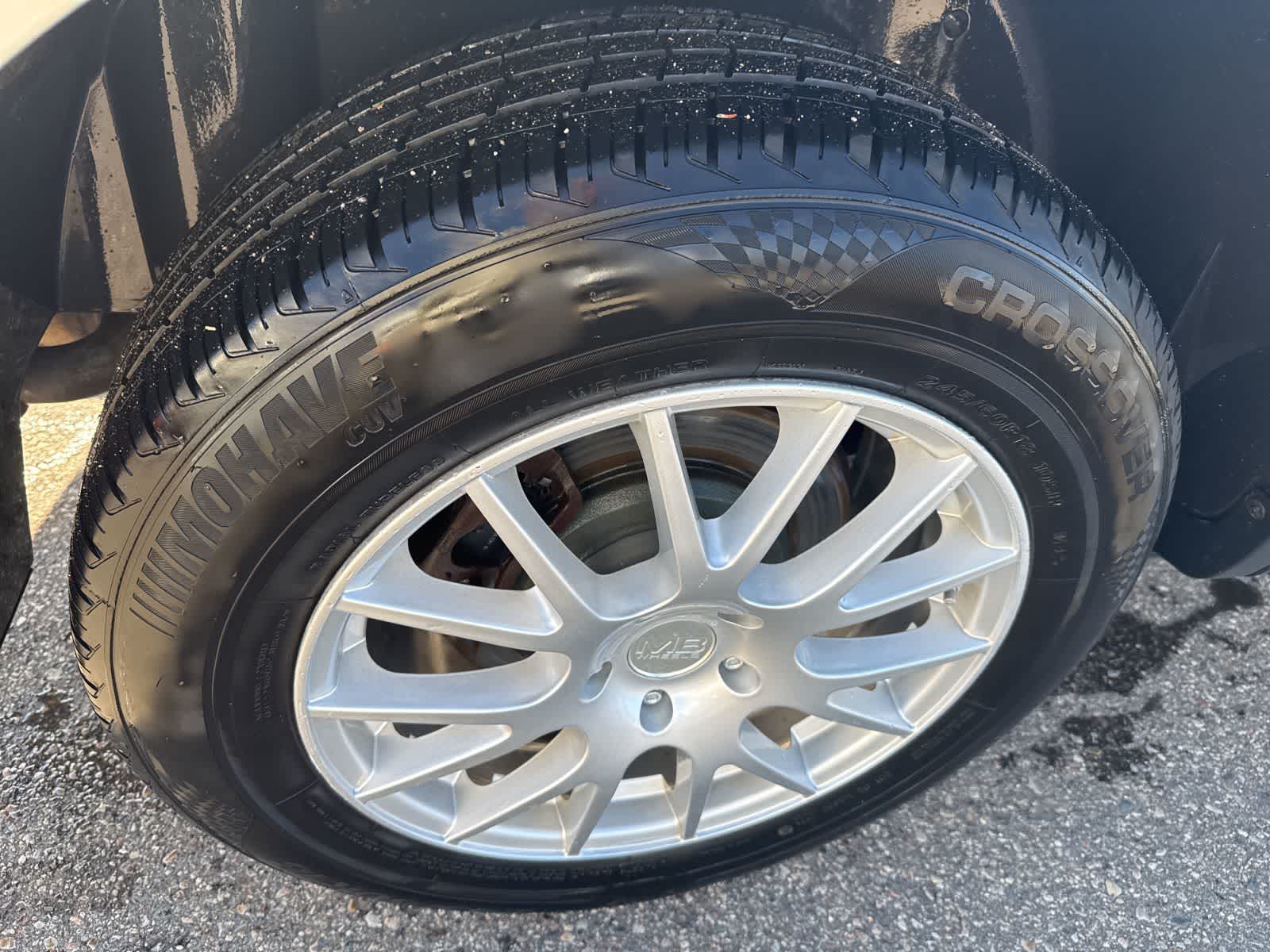 Thumbnail: 2011 Lincoln MKX - 11