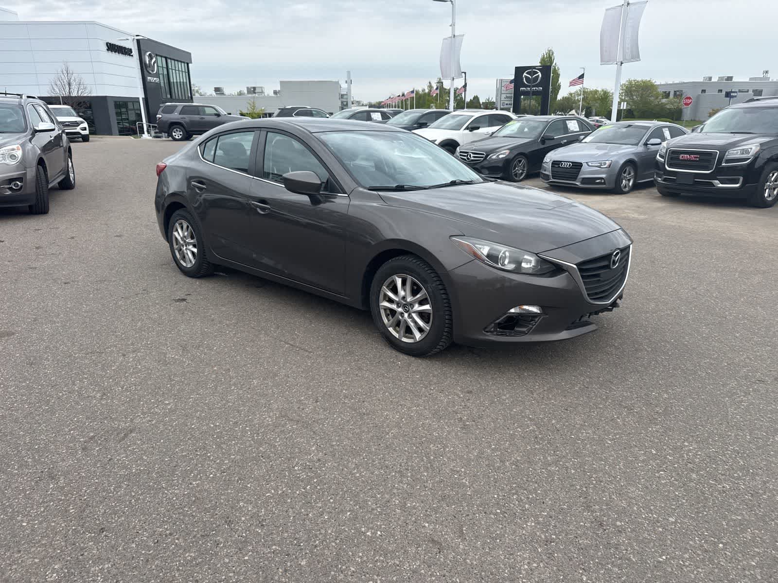 Thumbnail: 2016 Mazda Mazda3 - 3
