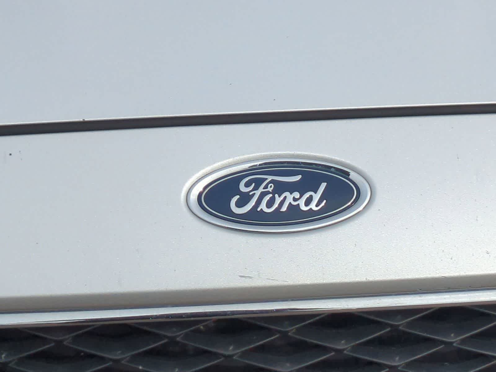 Thumbnail: 2016 Ford Focus - 11