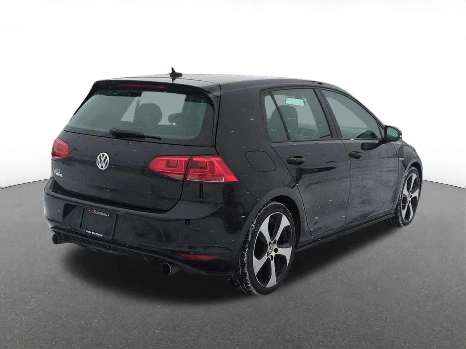 Thumbnail: 2016 Volkswagen Golf - 6