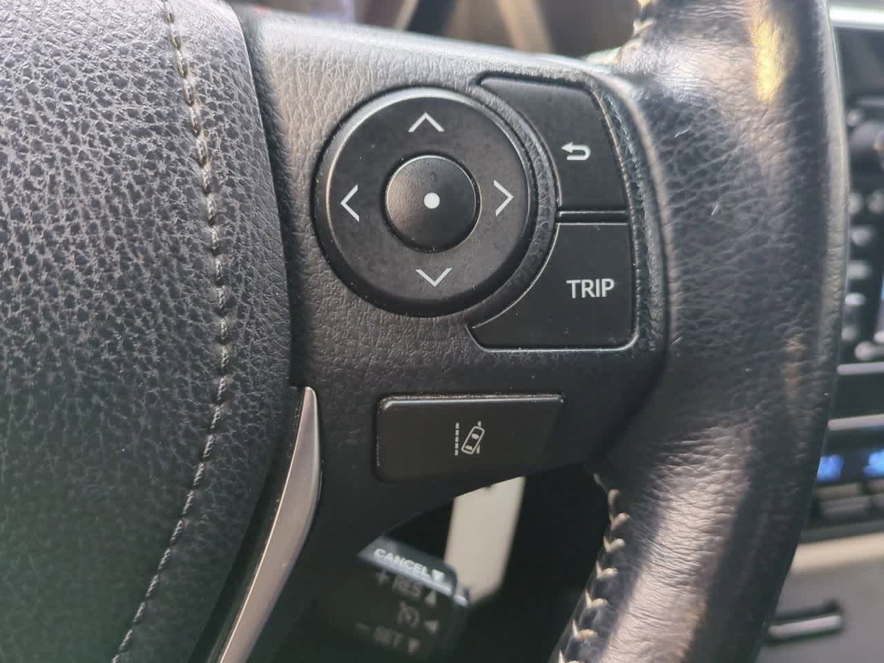 Thumbnail: 2017 Toyota Corolla iM - 23