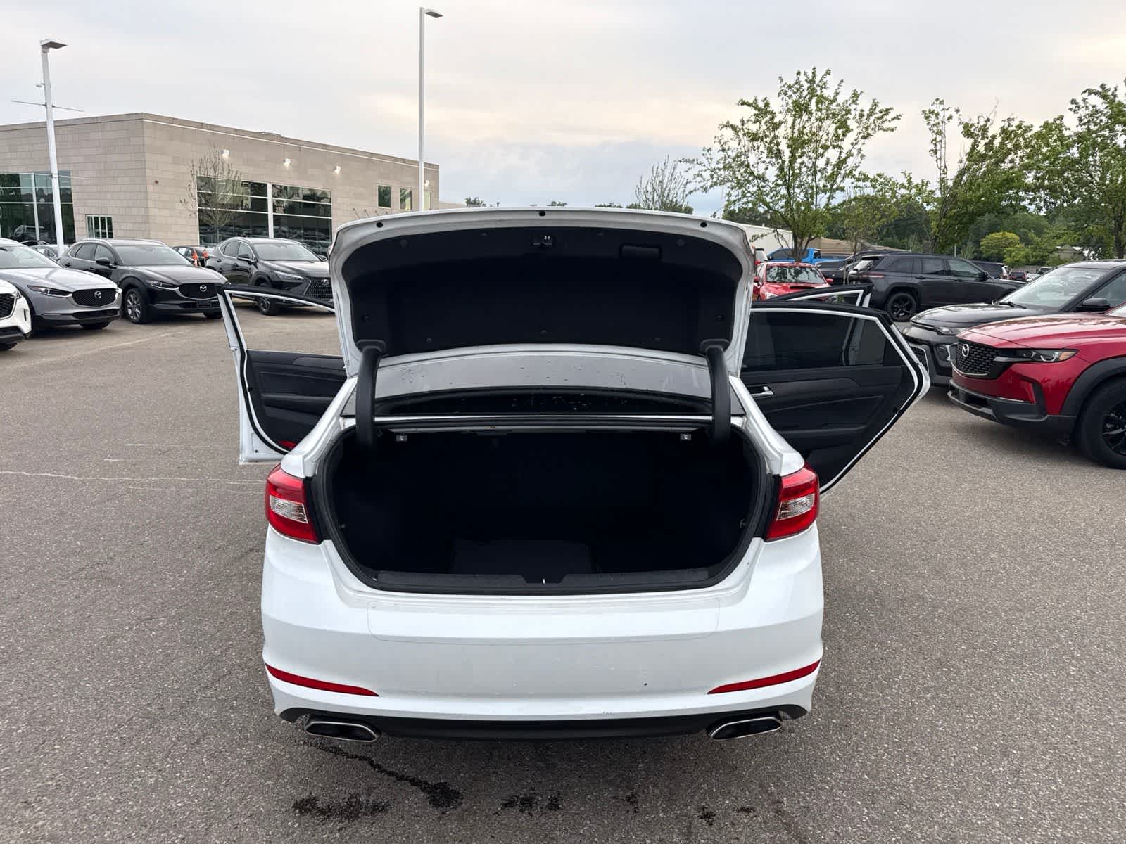 Thumbnail: 2016 Hyundai Sonata - 22