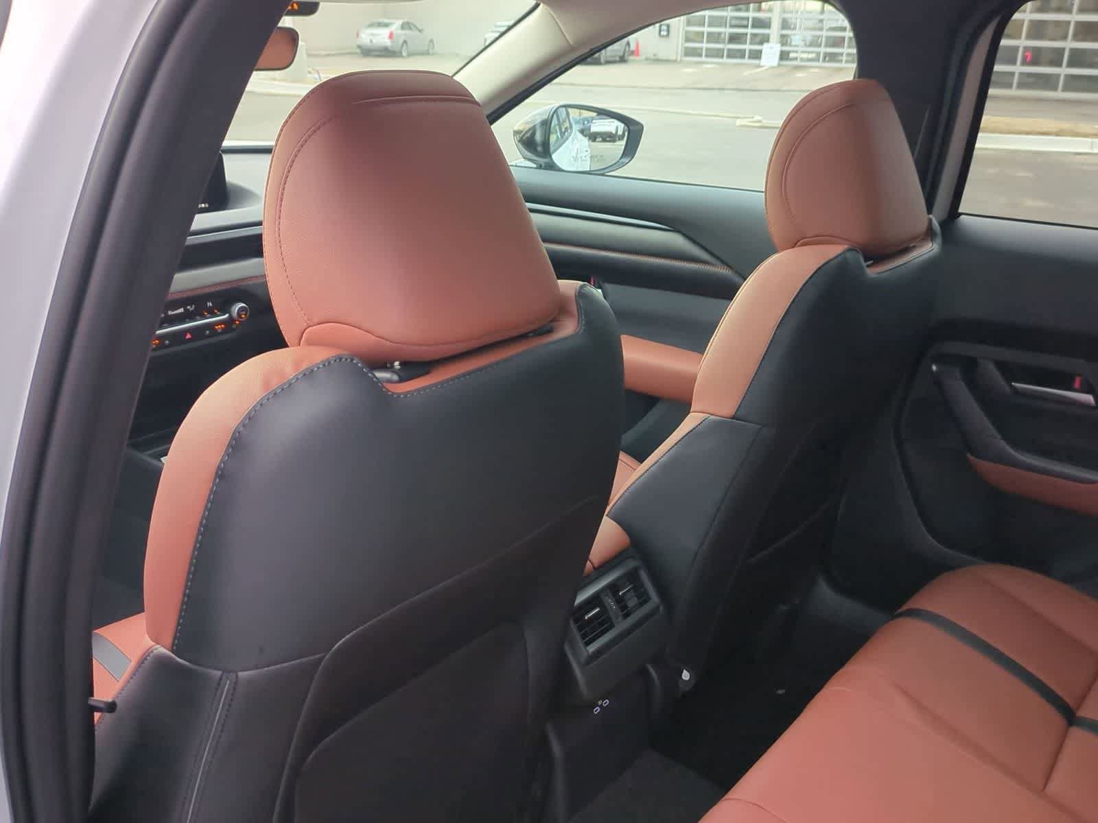 Thumbnail: 2026 Mazda CX-50 - 17