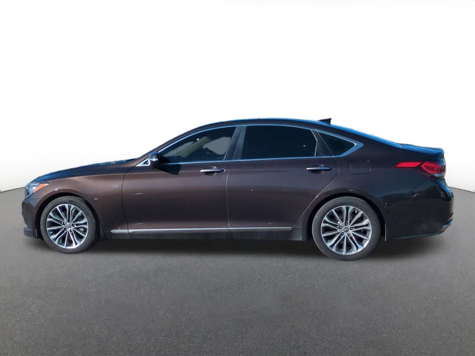 Thumbnail: 2015 Hyundai Genesis - 3