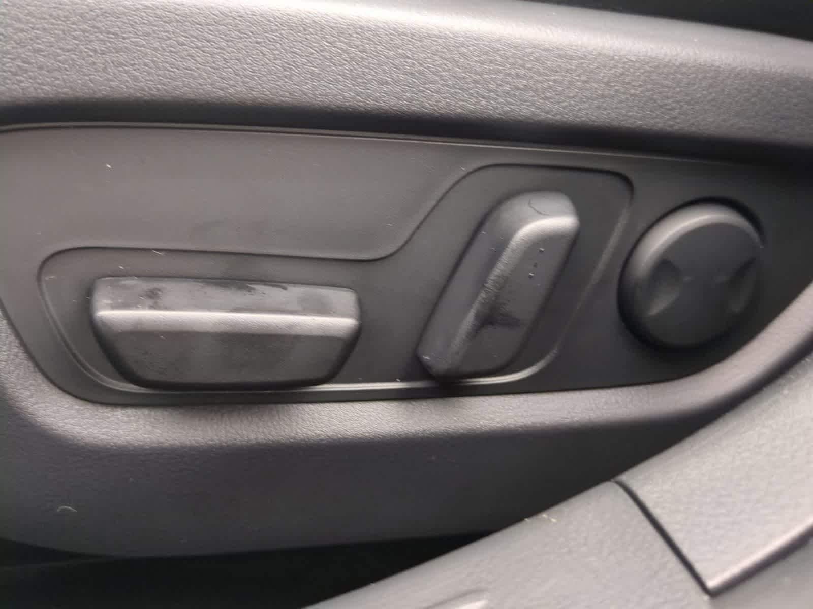 Thumbnail: 2026 Mazda CX-50 - 16