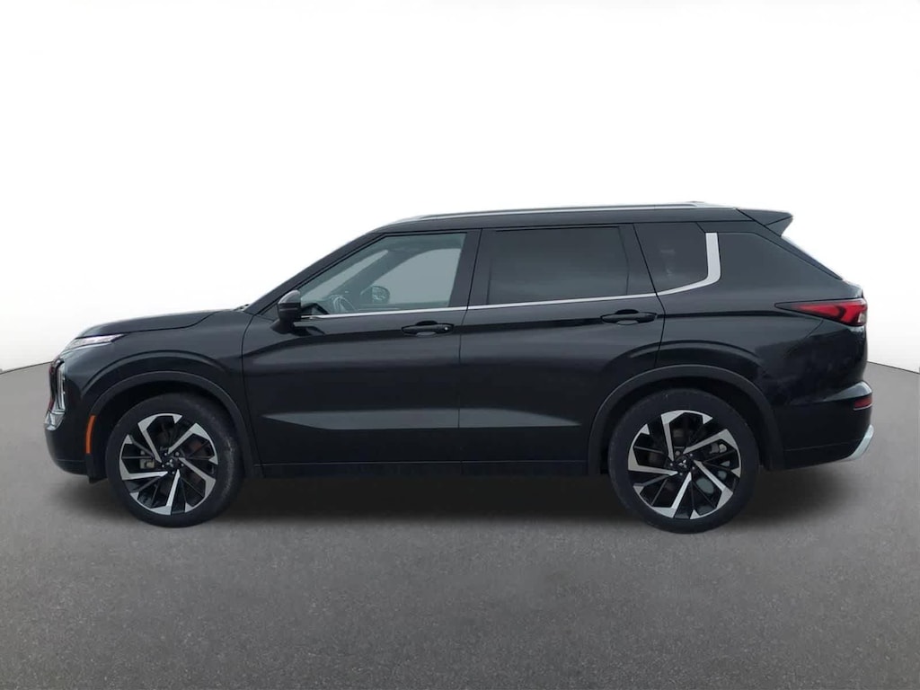 Used 2022 Mitsubishi Outlander SEL CUV