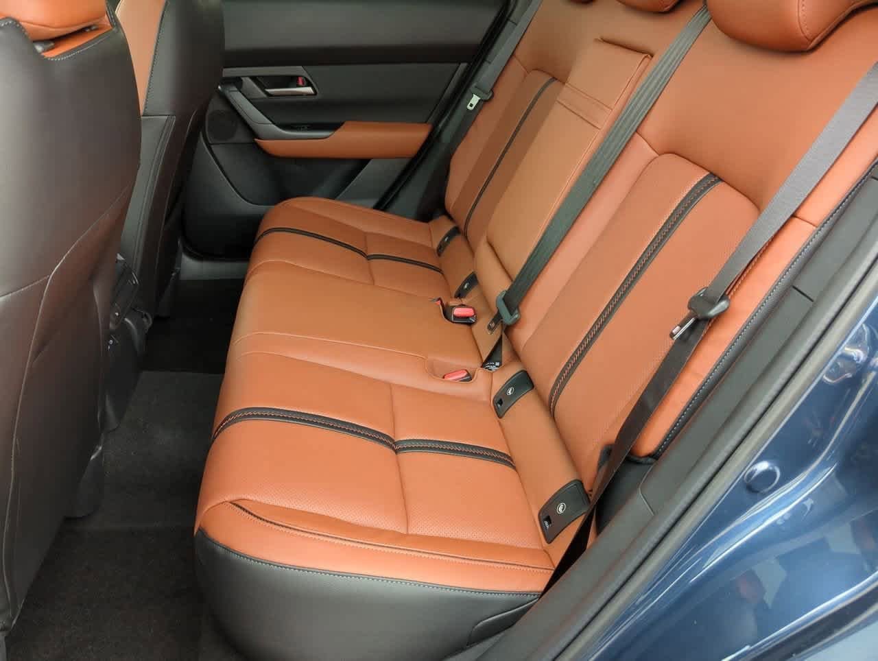 Thumbnail: 2025 Mazda CX-50 - 18