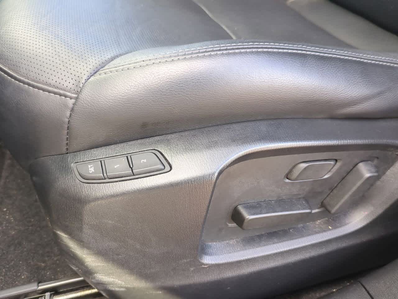 Thumbnail: 2022 Mazda CX-9 - 16