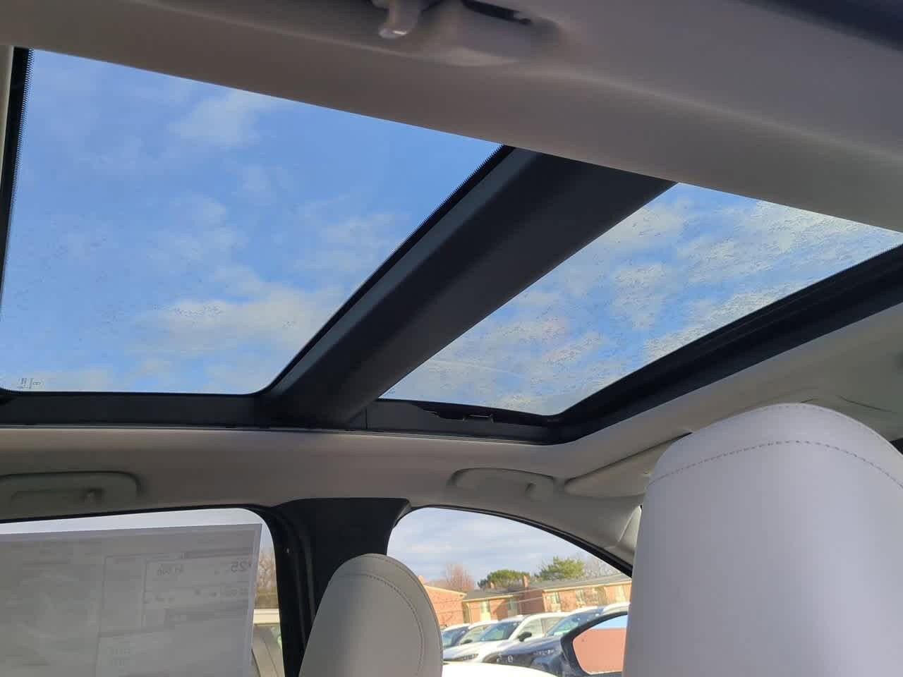 Thumbnail: 2026 Mazda CX-50 - 21